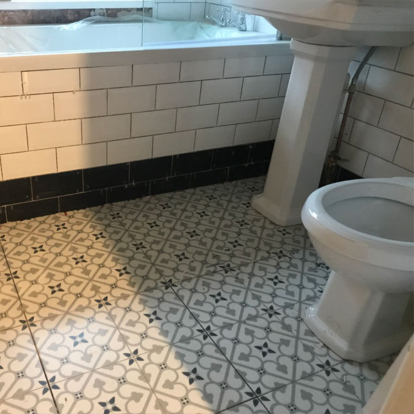 Tiled bathroom suite